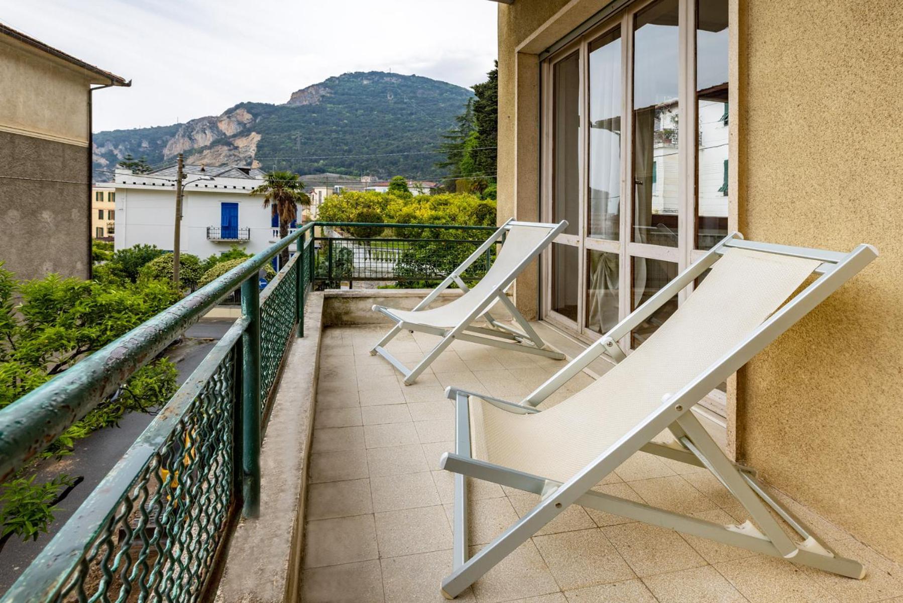 Casa Romeo Appartamento Con Posto Auto Finale Ligure Exteriér fotografie